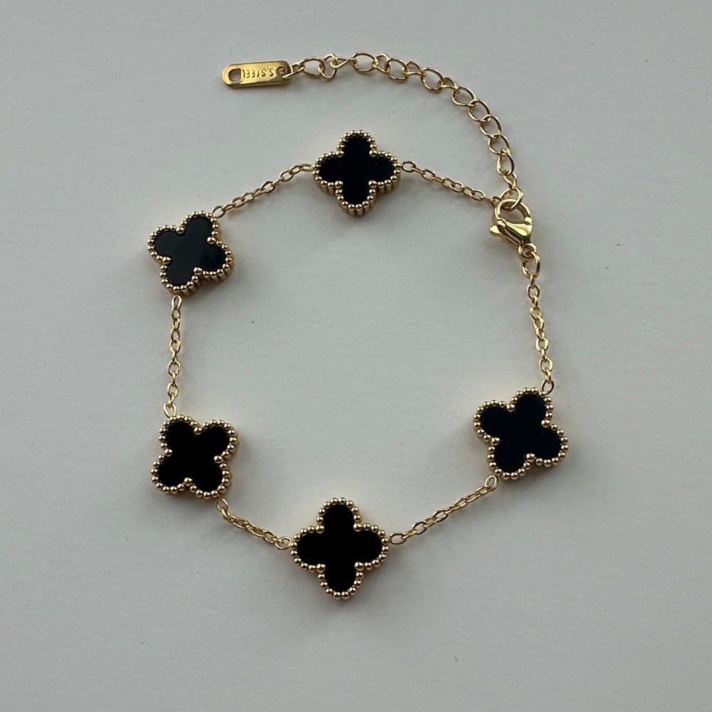 18k Gold PVD stainless steel Clover Bracelet with Black Ónix